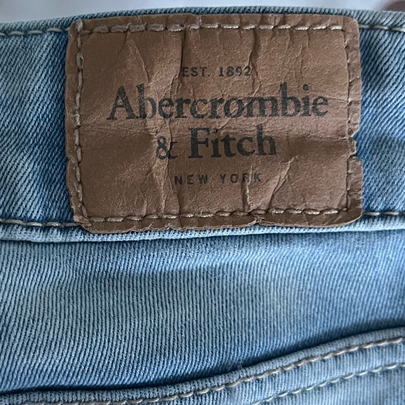 Light Wash Stretchy Skinny Jeans - Picture 4 of 4